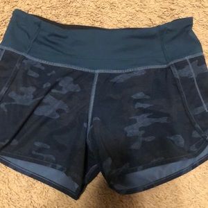 lulu lemon camo run times shorts